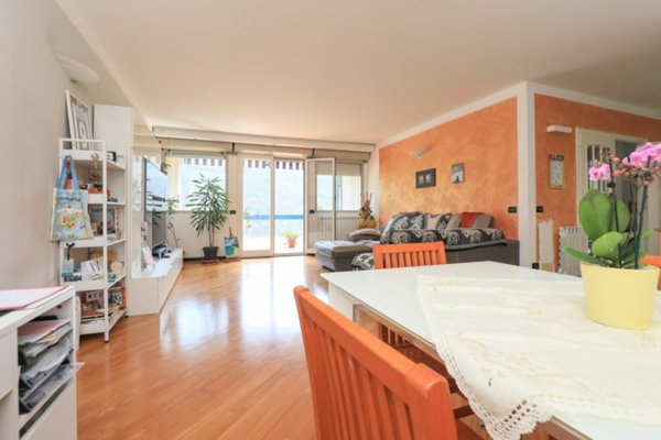 appartamento in vendita a Genova in zona San Gottardo/Sant'Eusebio