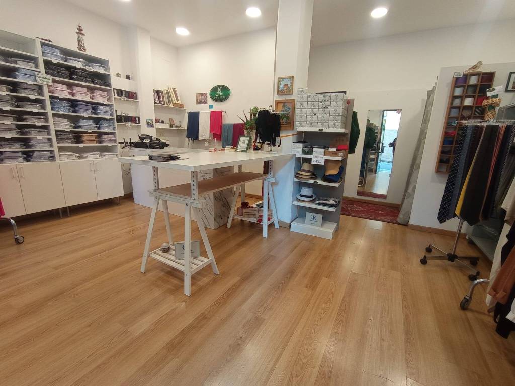negozio in vendita a Genova in zona Pegli