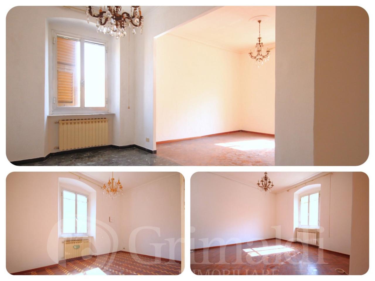 appartamento in vendita a Genova in zona Rivarolo