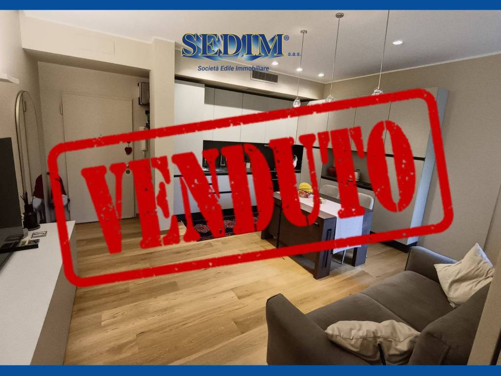 appartamento in vendita a Genova in zona Foce