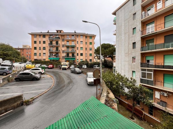appartamento in vendita a Genova in zona Sampierdarena