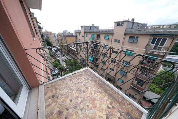 appartamento in vendita a Genova in zona Sampierdarena