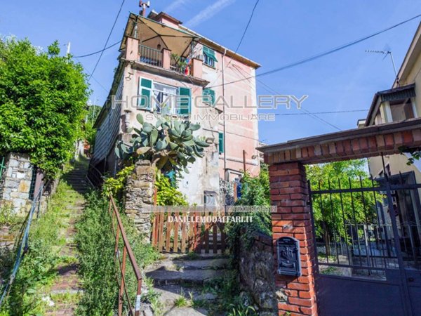 appartamento in vendita a Genova in zona Sturla