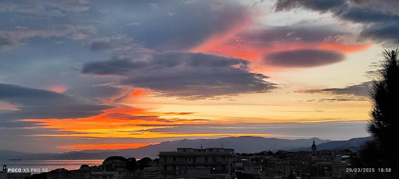appartamento in vendita a Genova in zona Quinto al Mare