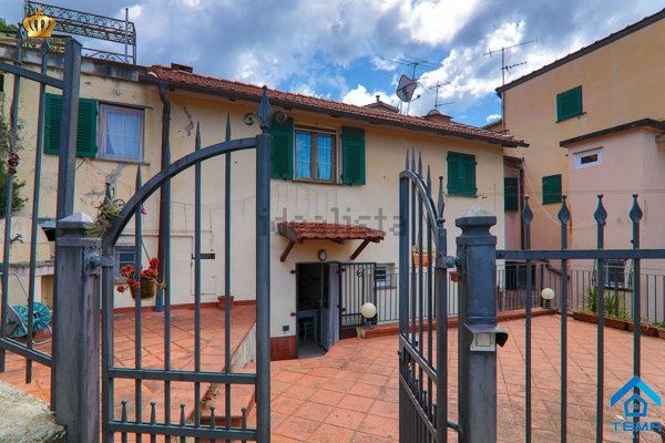 appartamento in vendita a Genova in zona San Gottardo/Sant'Eusebio