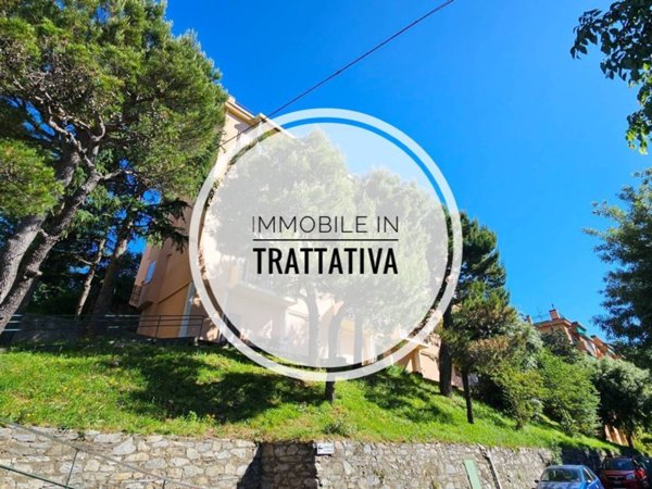 appartamento in vendita a Genova in zona Oregina