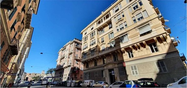 appartamento in vendita a Genova in zona Foce