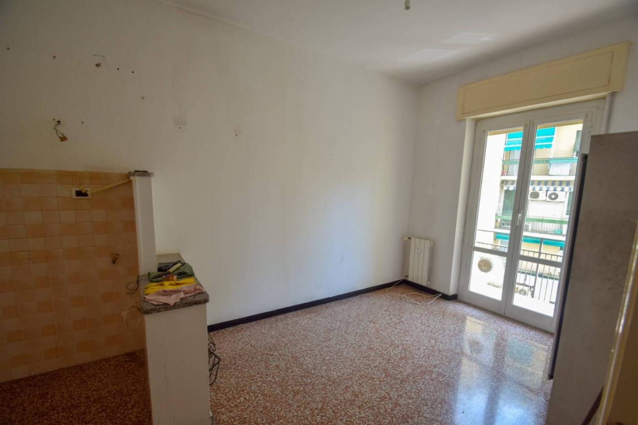 appartamento in vendita a Genova in zona Palmaro / Pra'