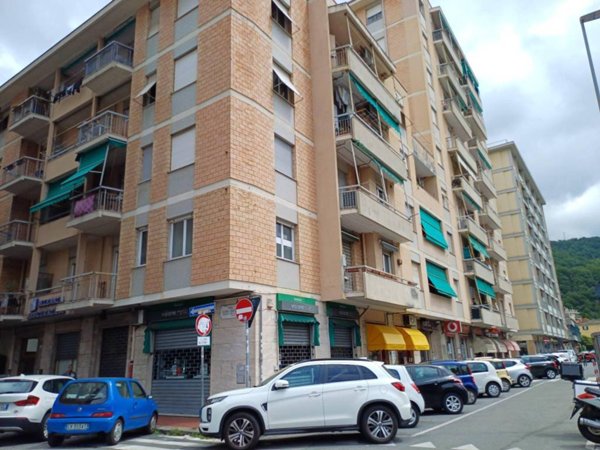 appartamento in vendita a Genova in zona Molassana