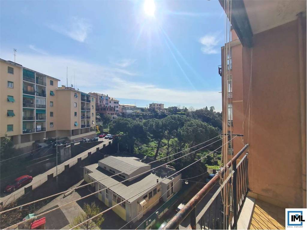 appartamento in vendita a Genova in zona Sampierdarena