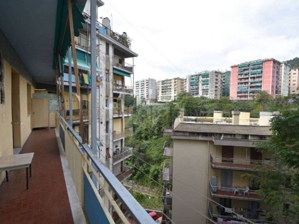 appartamento in vendita a Genova in zona Quezzi