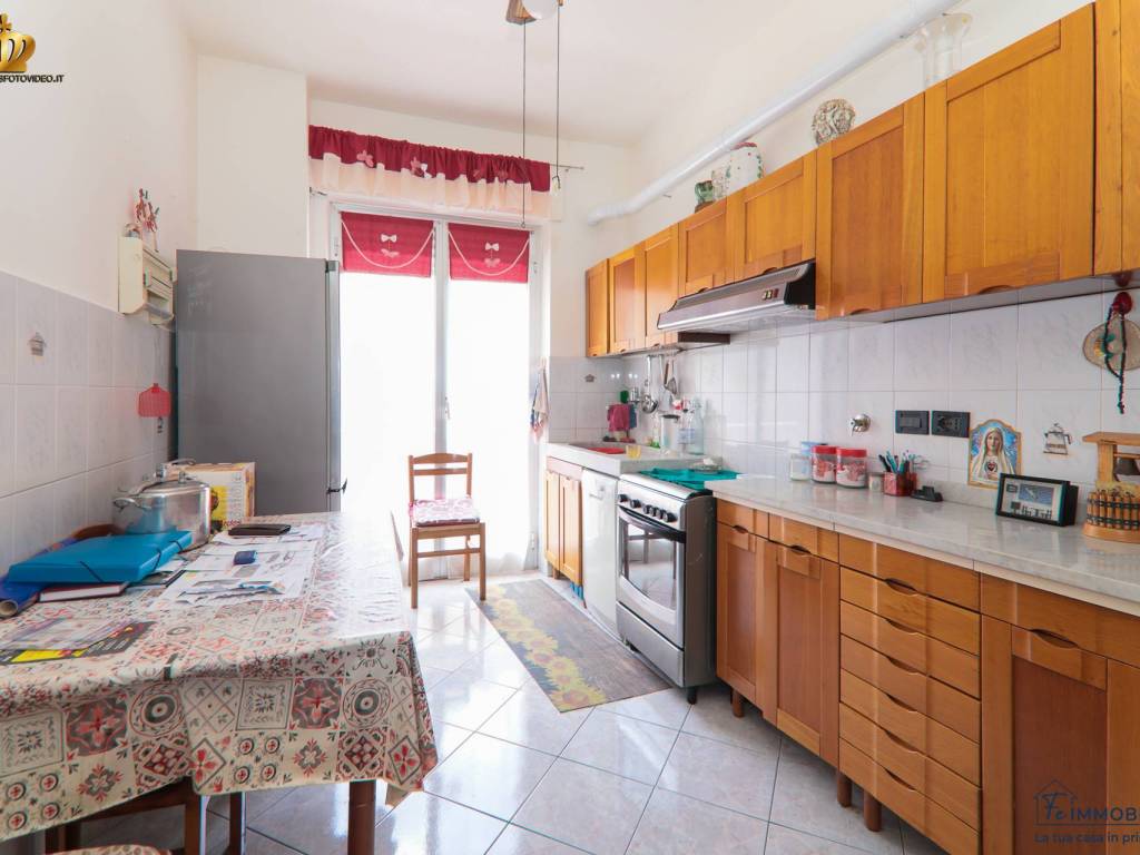 appartamento in vendita a Genova in zona Quezzi