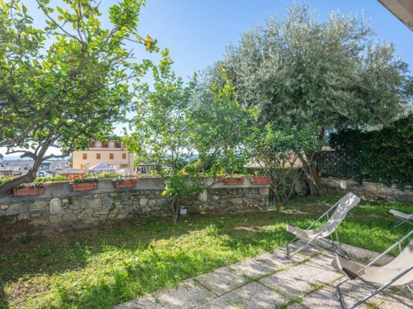 appartamento in vendita a Genova in zona Nervi