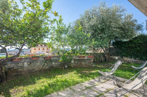 appartamento in vendita a Genova in zona Nervi
