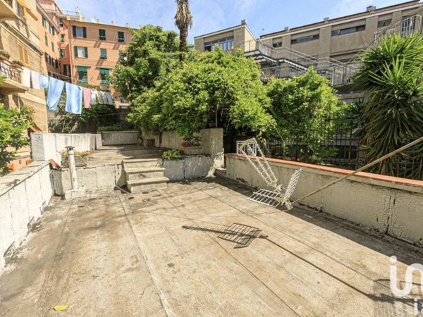 casa indipendente in vendita a Genova in zona Cornigliano