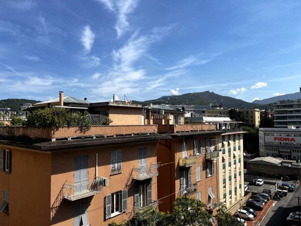 appartamento in vendita a Genova in zona San Martino