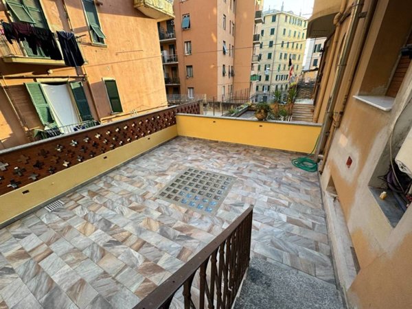 appartamento in vendita a Genova in zona Sampierdarena
