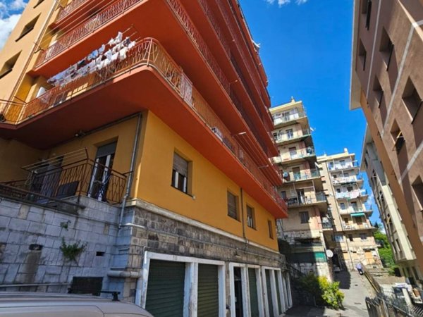 appartamento in vendita a Genova in zona Pontedecimo