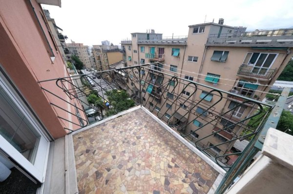 appartamento in vendita a Genova in zona San Benigno