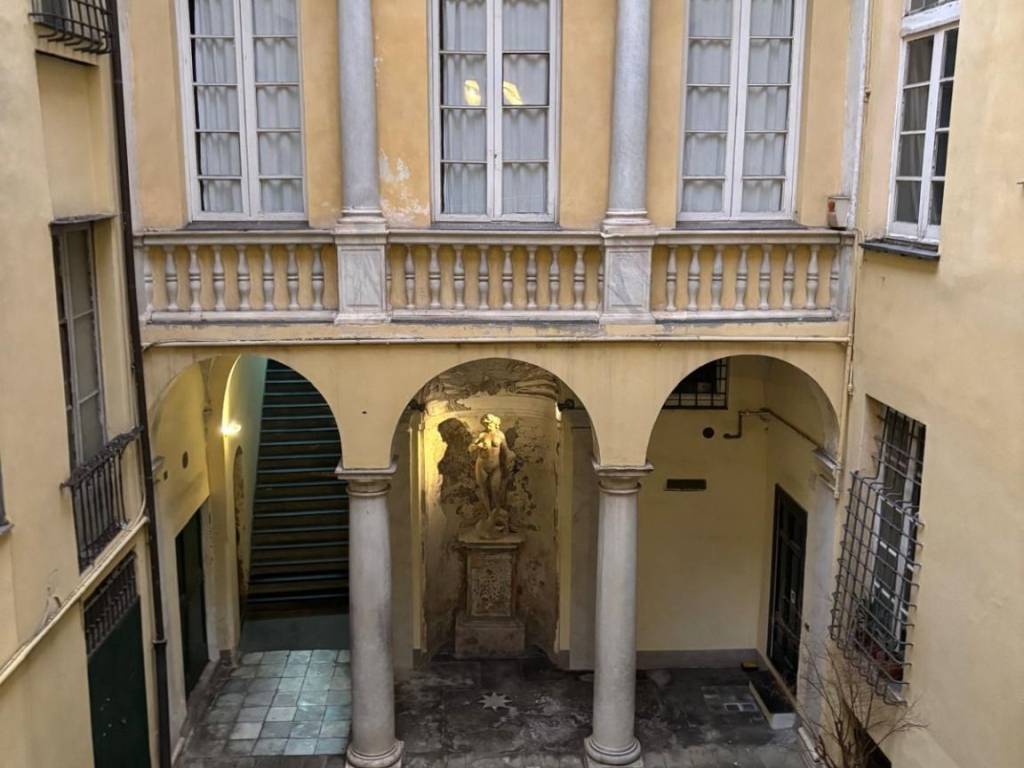 appartamento in vendita a Genova in zona Centro Storico