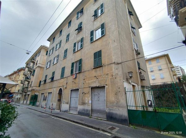 negozio in vendita a Genova in zona Multedo