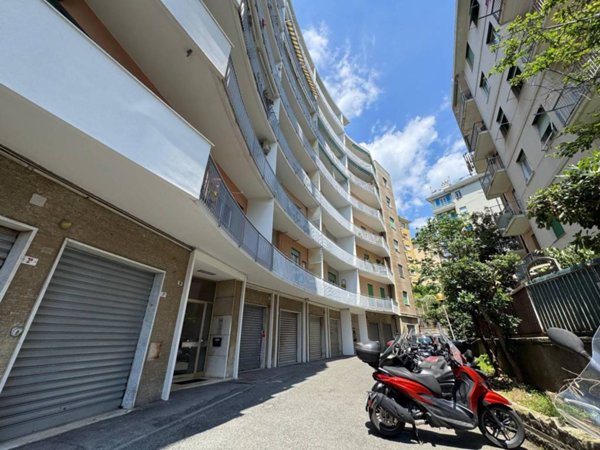 appartamento in vendita a Genova in zona Pegli
