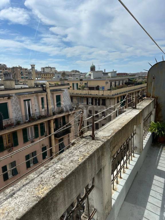 appartamento in vendita a Genova in zona Marassi