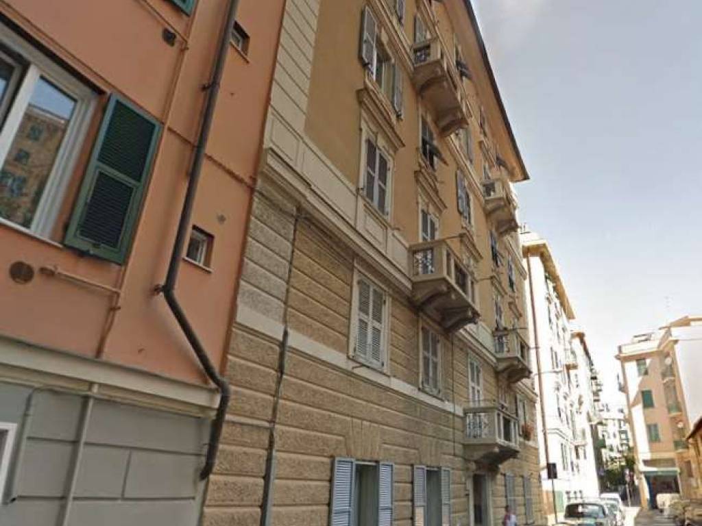 appartamento in vendita a Genova in zona Cornigliano