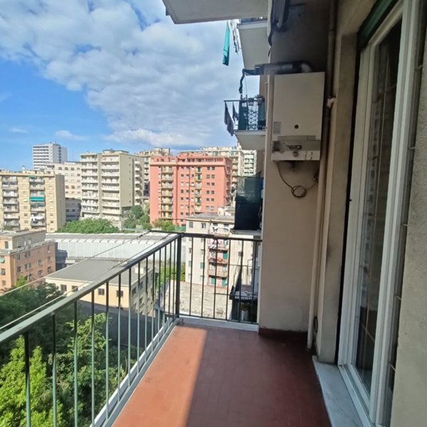appartamento in vendita a Genova in zona San Benigno