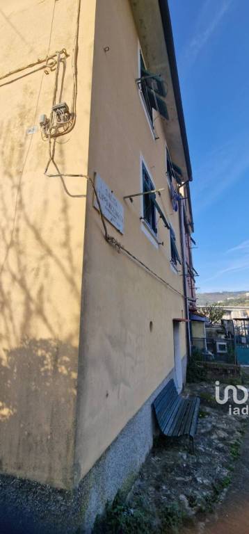 appartamento in vendita a Genova in zona Molassana