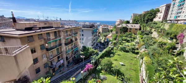 appartamento in vendita a Genova in zona Lagaccio / Granarolo