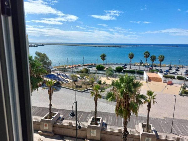 appartamento in vendita a Genova in zona Pegli