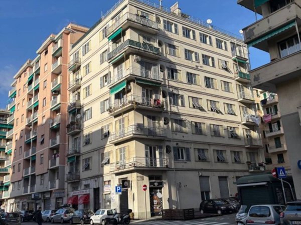 appartamento in vendita a Genova in zona Marassi