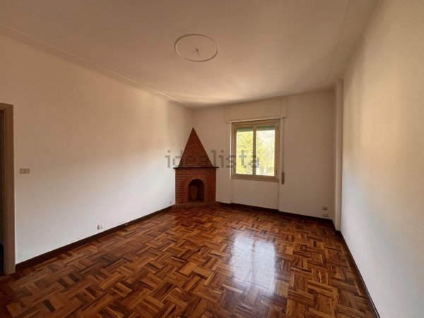 appartamento in vendita a Genova in zona Molassana