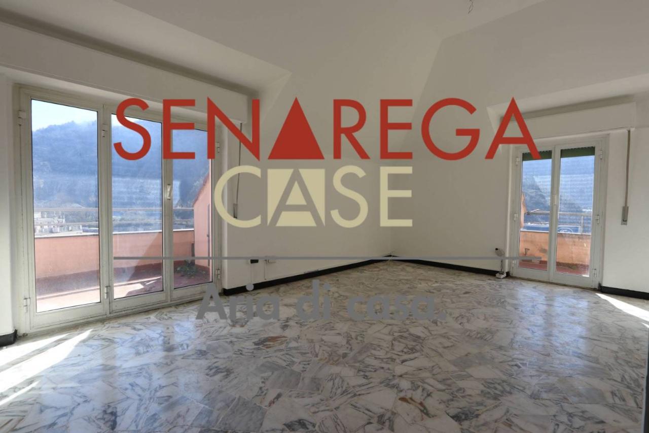 appartamento in vendita a Genova in zona Molassana