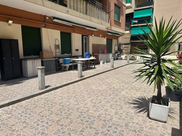 appartamento in vendita a Genova in zona Lagaccio / Granarolo