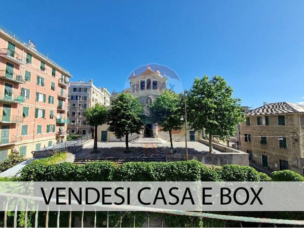 appartamento in vendita a Genova in zona Sestri Ponente