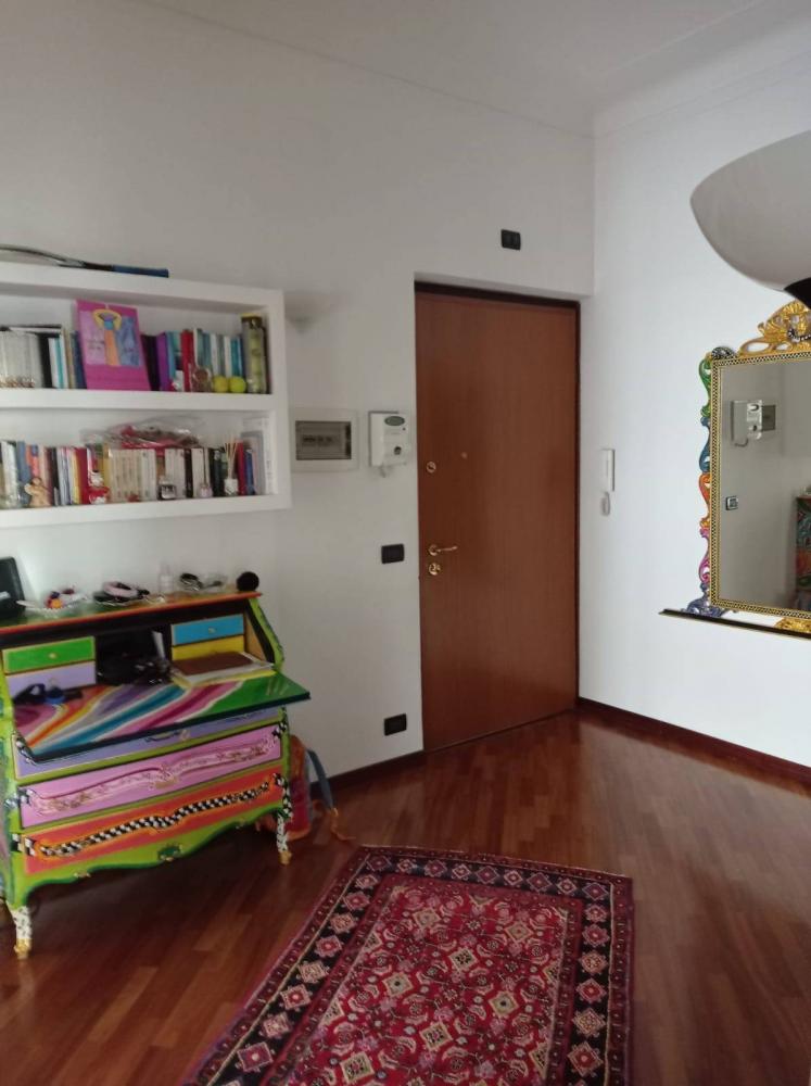 appartamento in vendita a Genova in zona Lagaccio / Granarolo