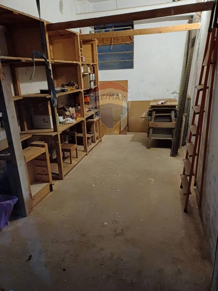appartamento in vendita a Genova in zona Palmaro / Pra'