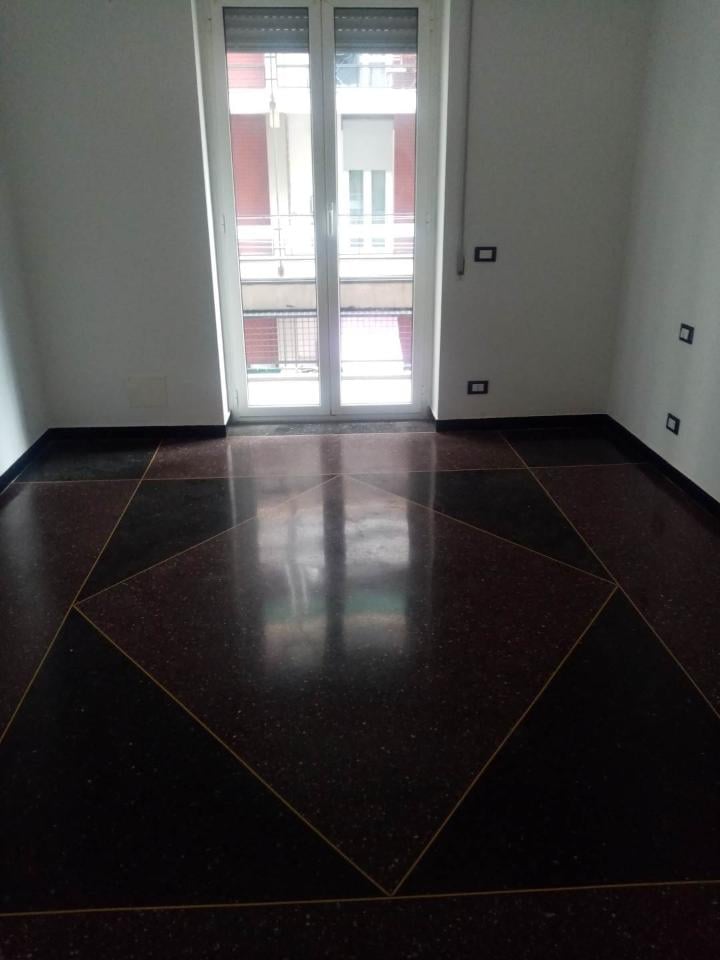 appartamento in vendita a Genova in zona Sampierdarena