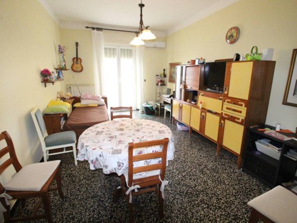 appartamento in vendita a Genova in zona Palmaro / Pra'