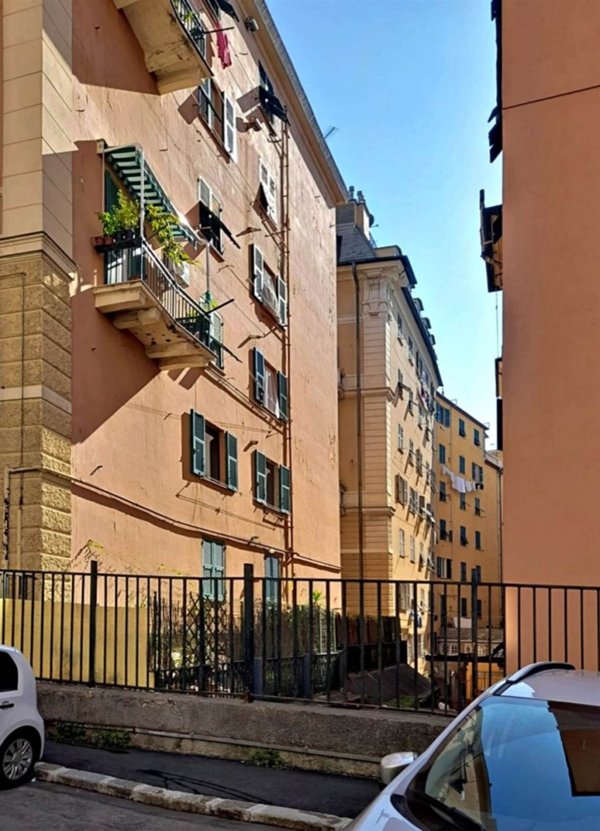 appartamento in vendita a Genova in zona Sampierdarena