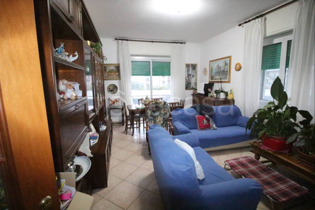 appartamento in vendita a Genova in zona Palmaro / Pra'