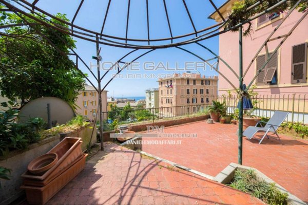 casa indipendente in vendita a Genova in zona Albaro