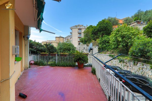 appartamento in vendita a Genova in zona Quezzi