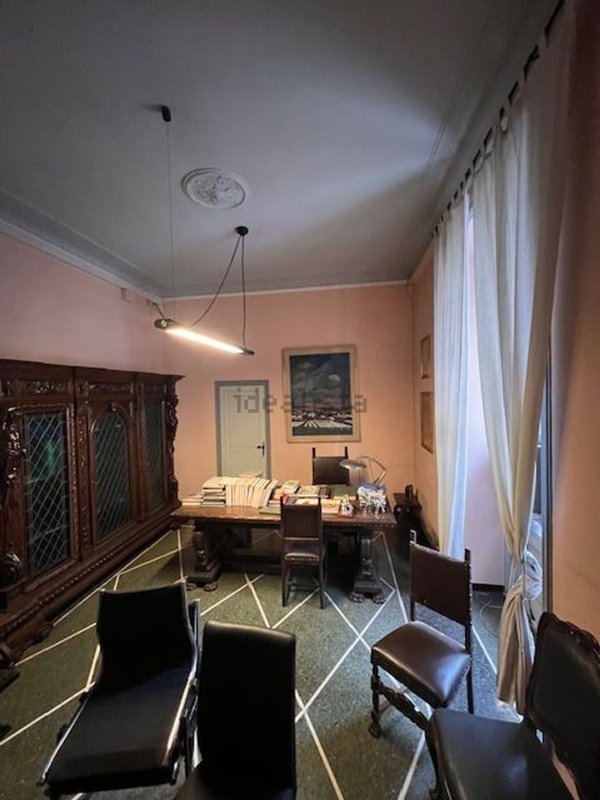 appartamento in vendita a Genova in zona Portoria / Piccapietra