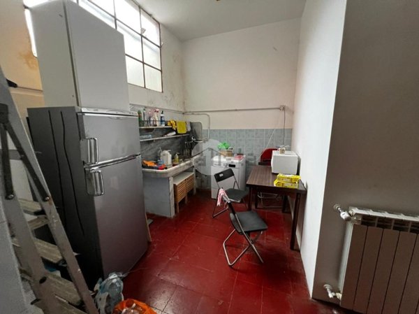 negozio in vendita a Genova in zona Cornigliano