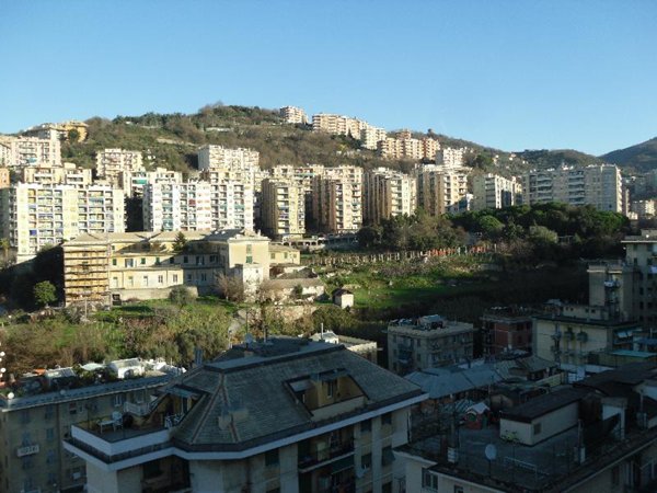 appartamento in vendita a Genova in zona Marassi