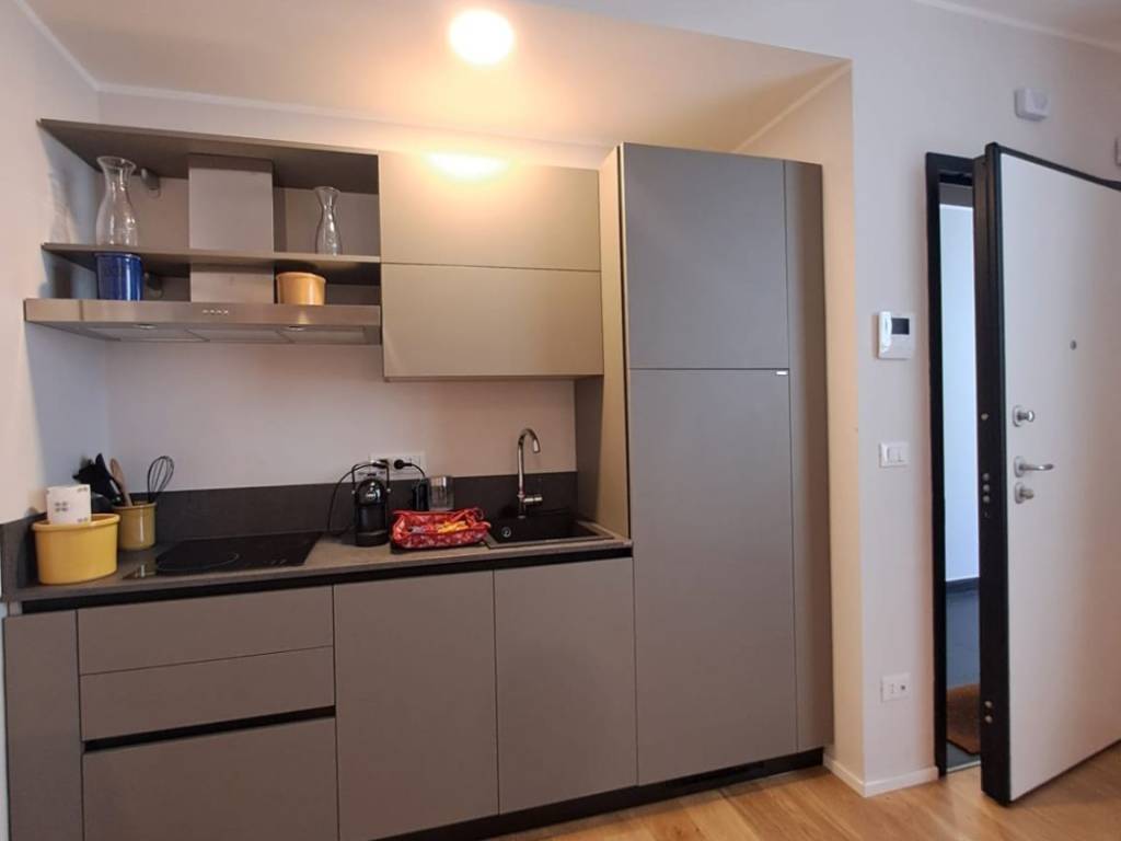 appartamento in vendita a Genova in zona Sottoripa / Maddalena / Molo