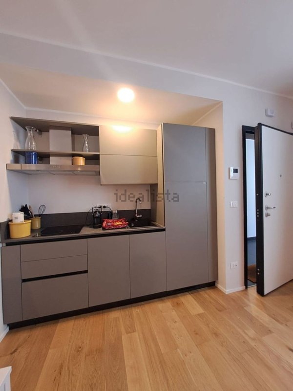 appartamento in vendita a Genova in zona Sottoripa / Maddalena / Molo